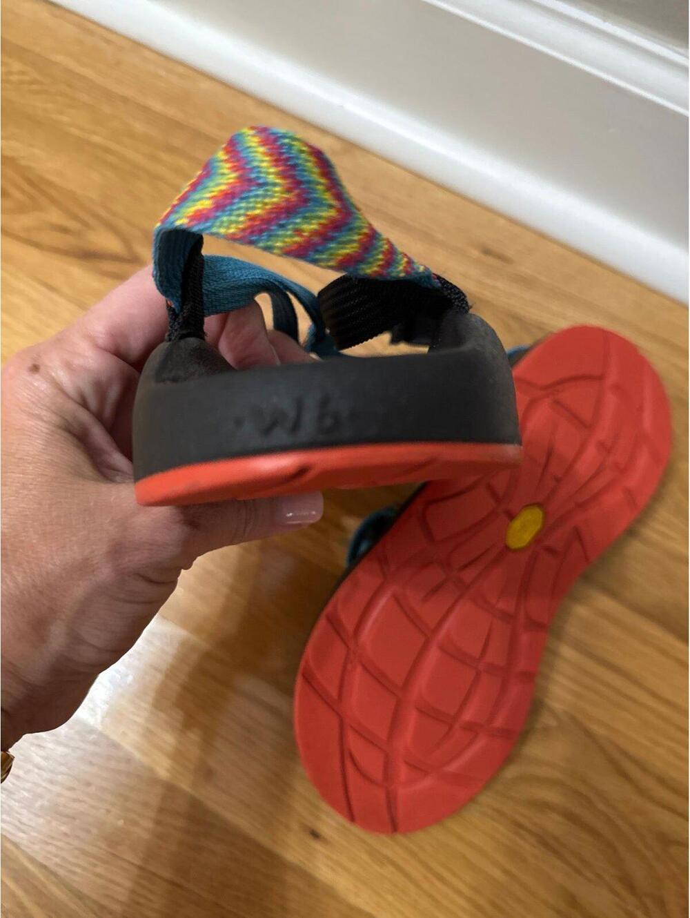Chaco Women’s Multicolor Strap Sandals Size 6 - Picture 5 of 5